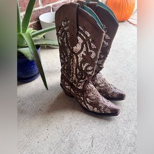 Corral women’s boots size 8